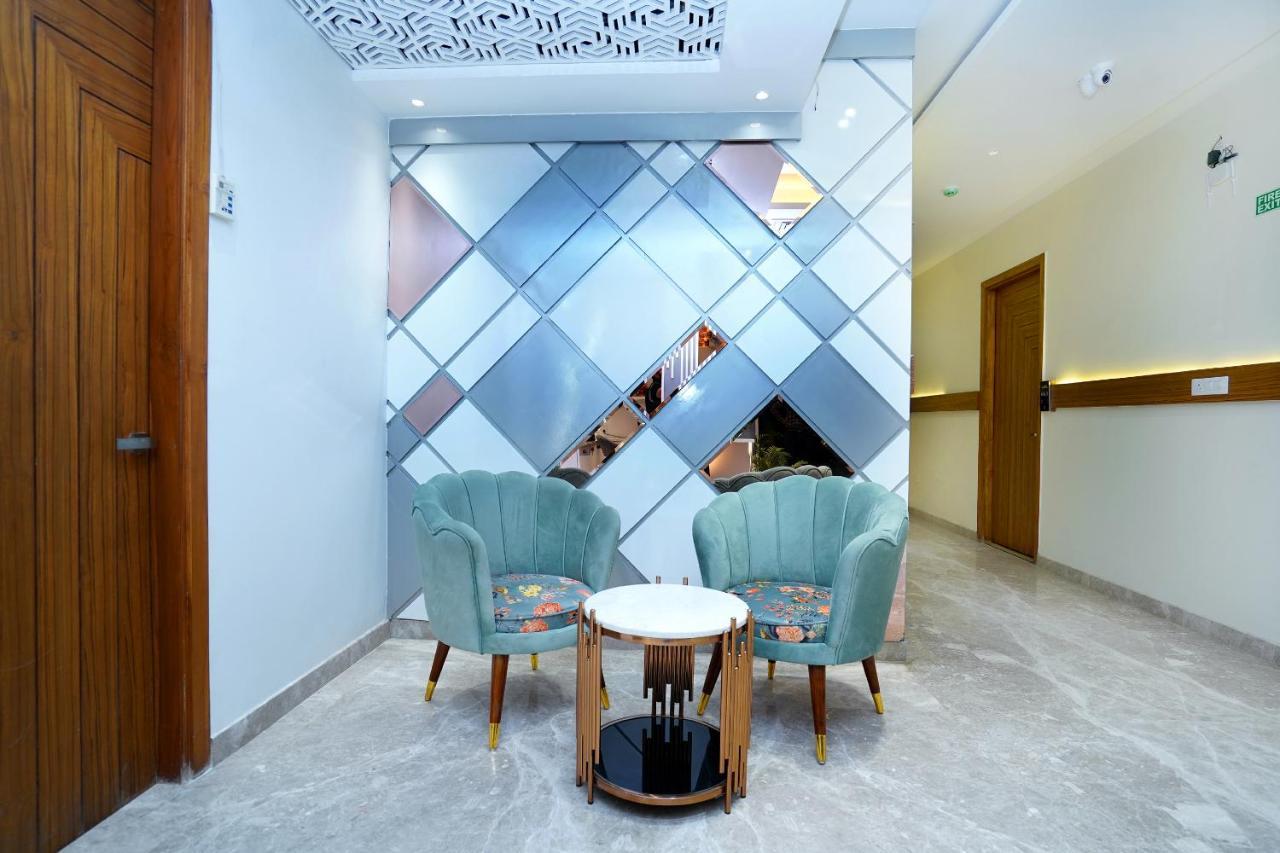 Hotel Aura Grand By Levelup Hotels Amritsar Exterior foto